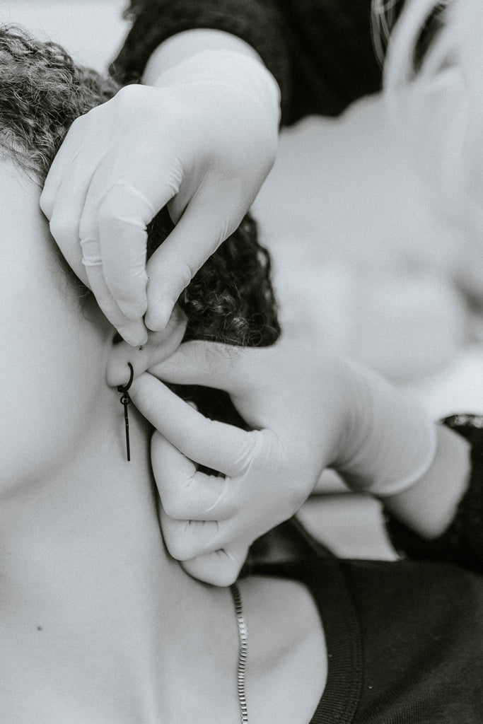 pheenix-piercing-wellington-piercing-ear-piercing-inprogress-aftercare-for-piercings